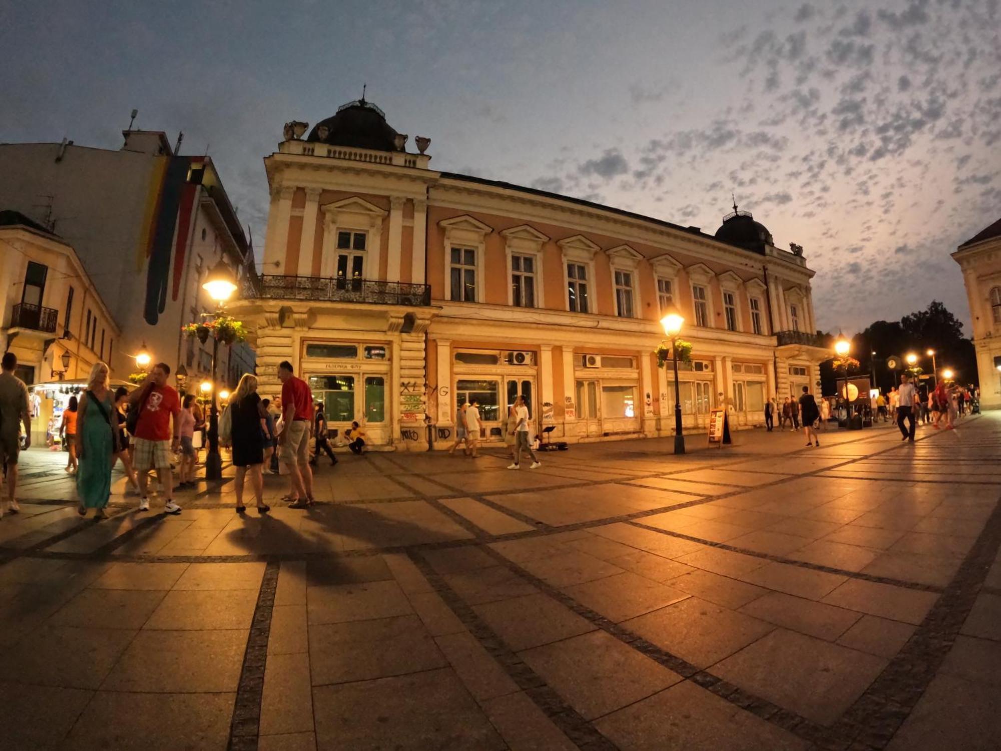 Iva City Center Belgrad Exteriör bild